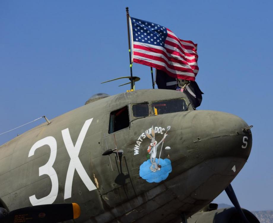 C-47 Flag (low)_00001.jpg